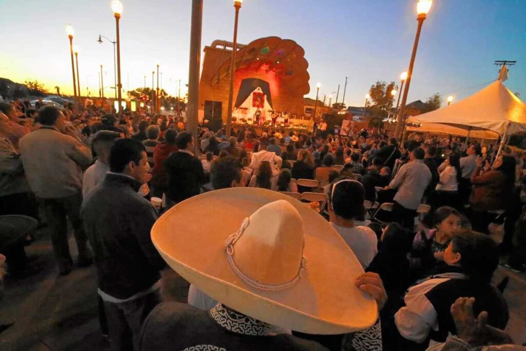taxi a mariachi plaza