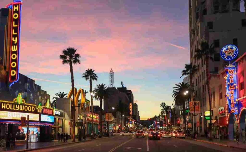 taxi desde LAX a Hollywood